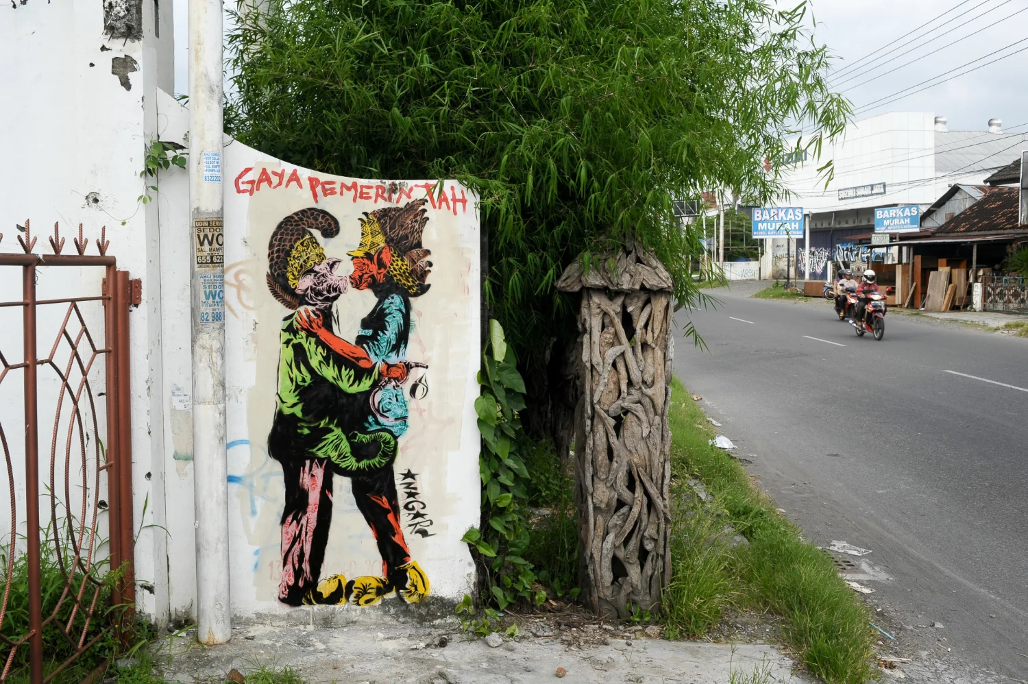 Gaya Pemerintah - Anagard Mural